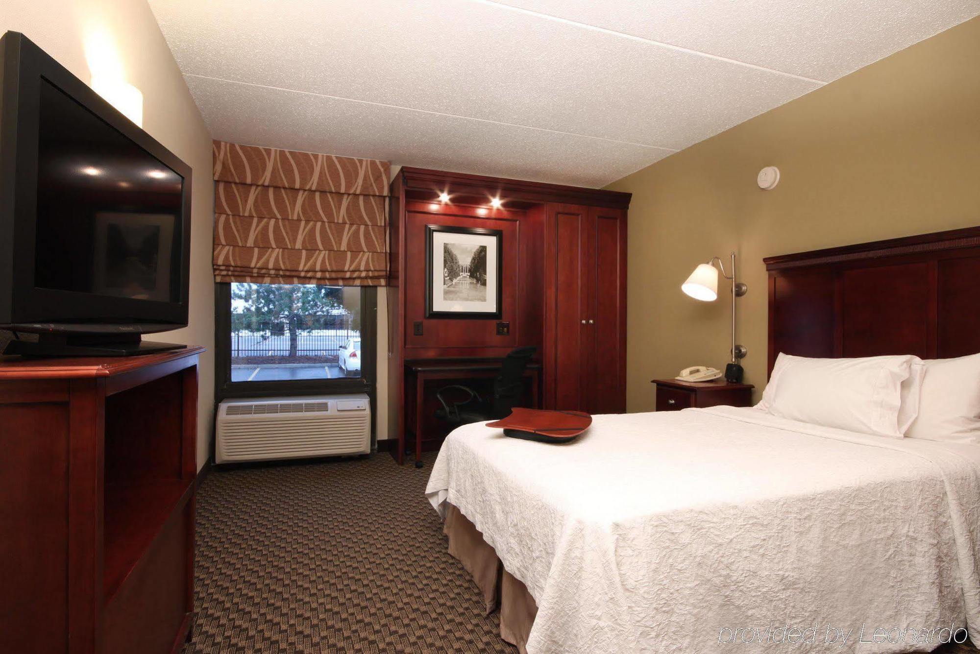Hampton Inn Detroit Madison Heights South Troy Bilik gambar