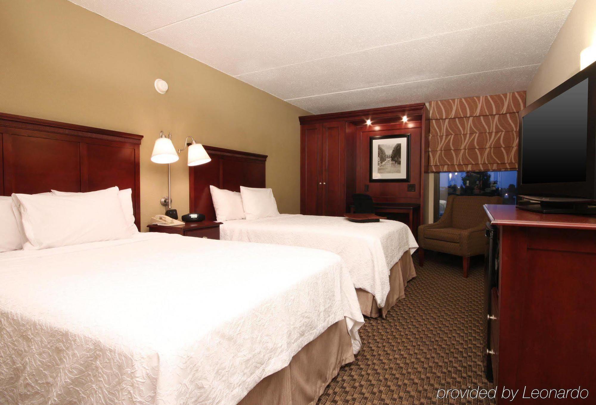 Hampton Inn Detroit Madison Heights South Troy Bilik gambar